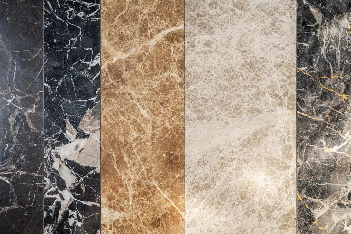 Comparison Of Light And Dark Grout Colours 